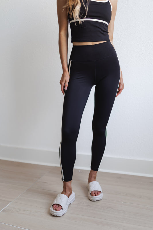 Z SUPPLY: On Rotation 7/8 Leggings-Black