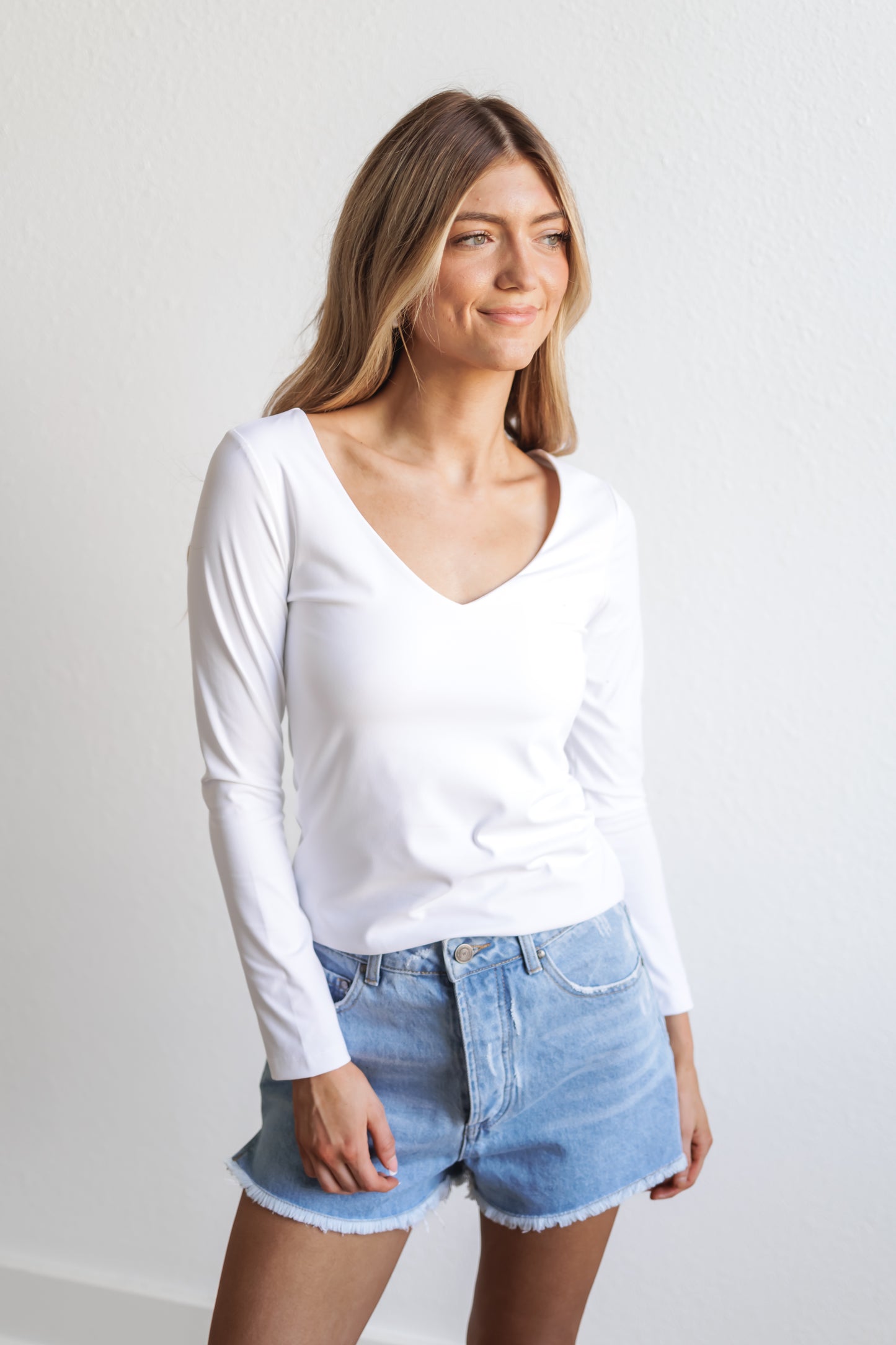 Z SUPPLY: Avala So Smooth Top-White