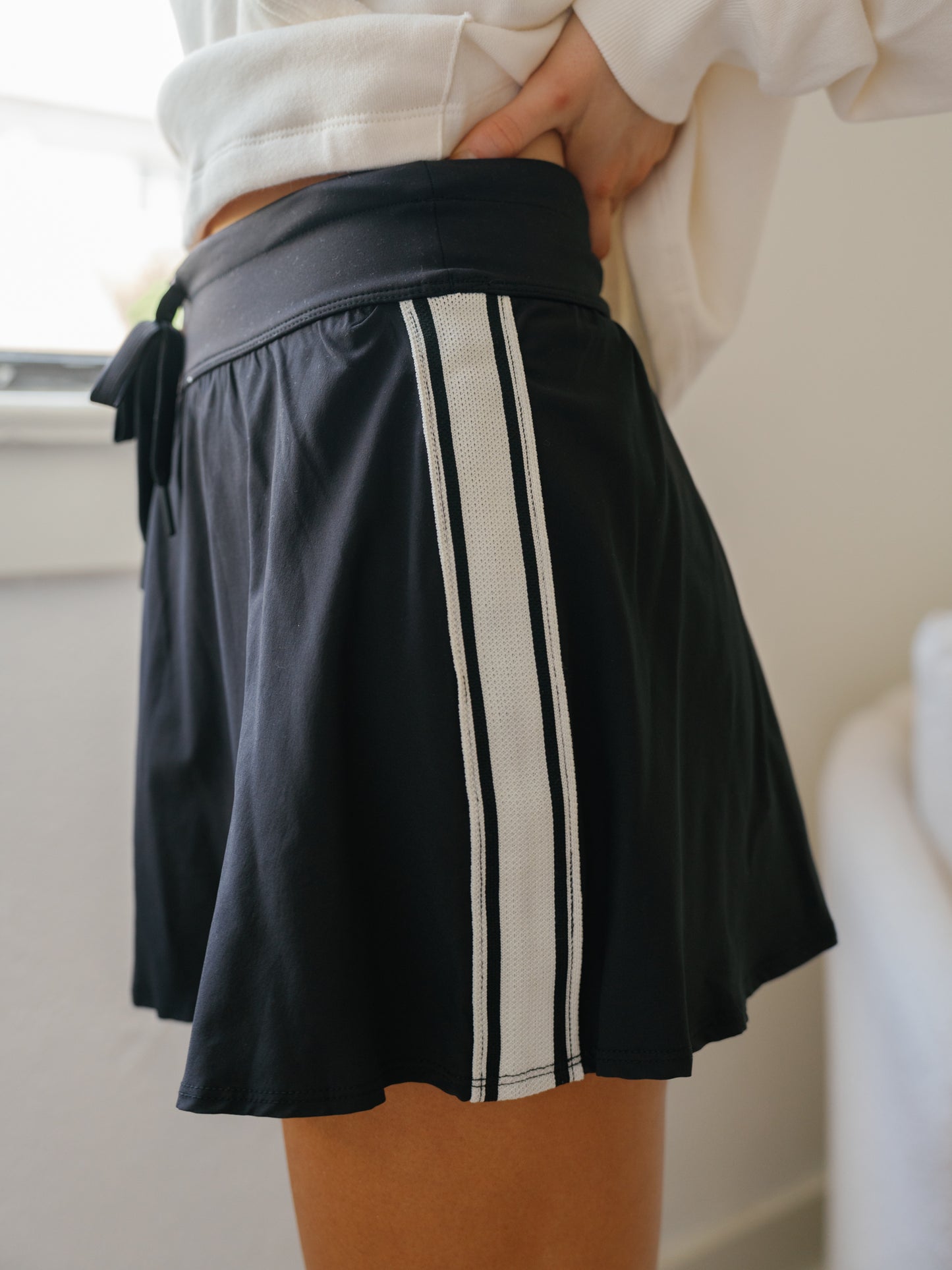 Z SUPPLY: Court Club Skirt-Black