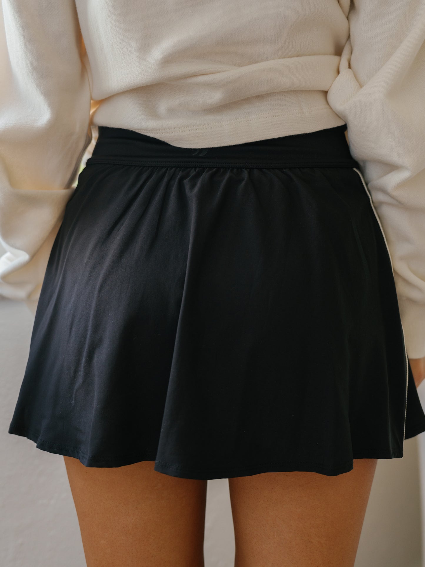 Z SUPPLY: Court Club Skirt-Black